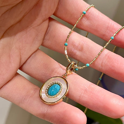 Elegant Crystal Pearl Necklace