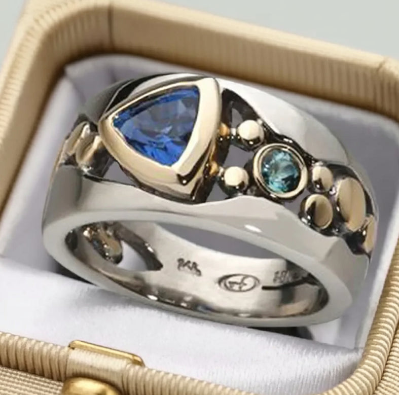 Retro Blue Crystal Ring