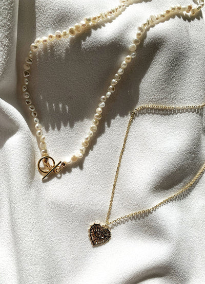 2-Piece Pearl Choker with Heart Charm Set in Gold