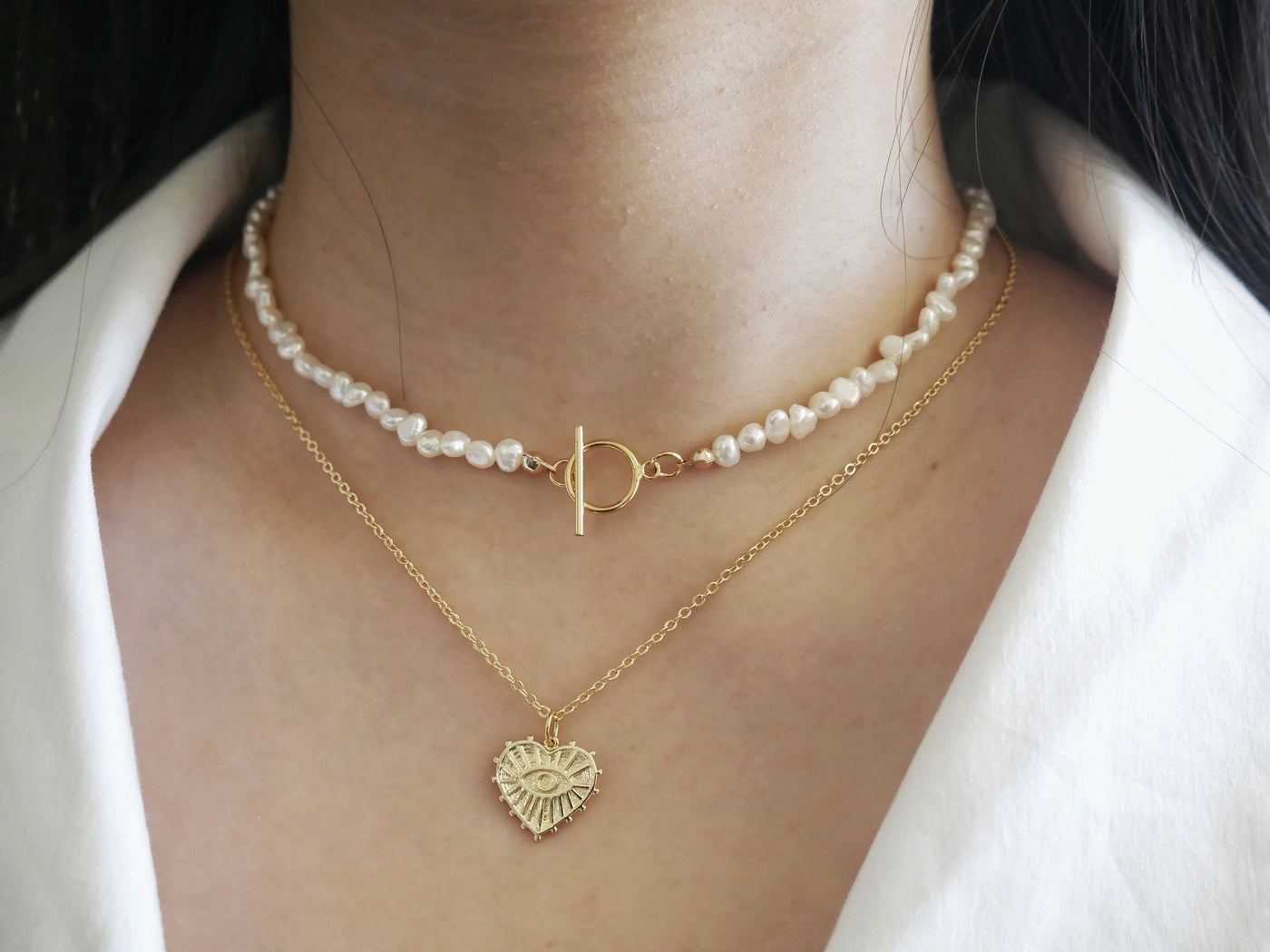 2-Piece Pearl Choker with Heart Charm Set in Gold