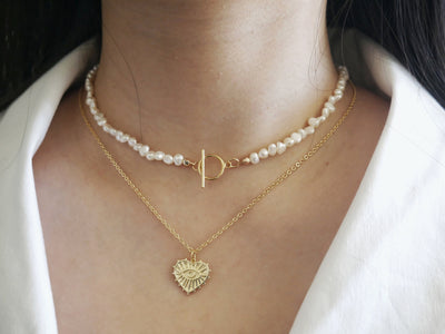 2-Piece Pearl Choker with Heart Charm Set in Gold