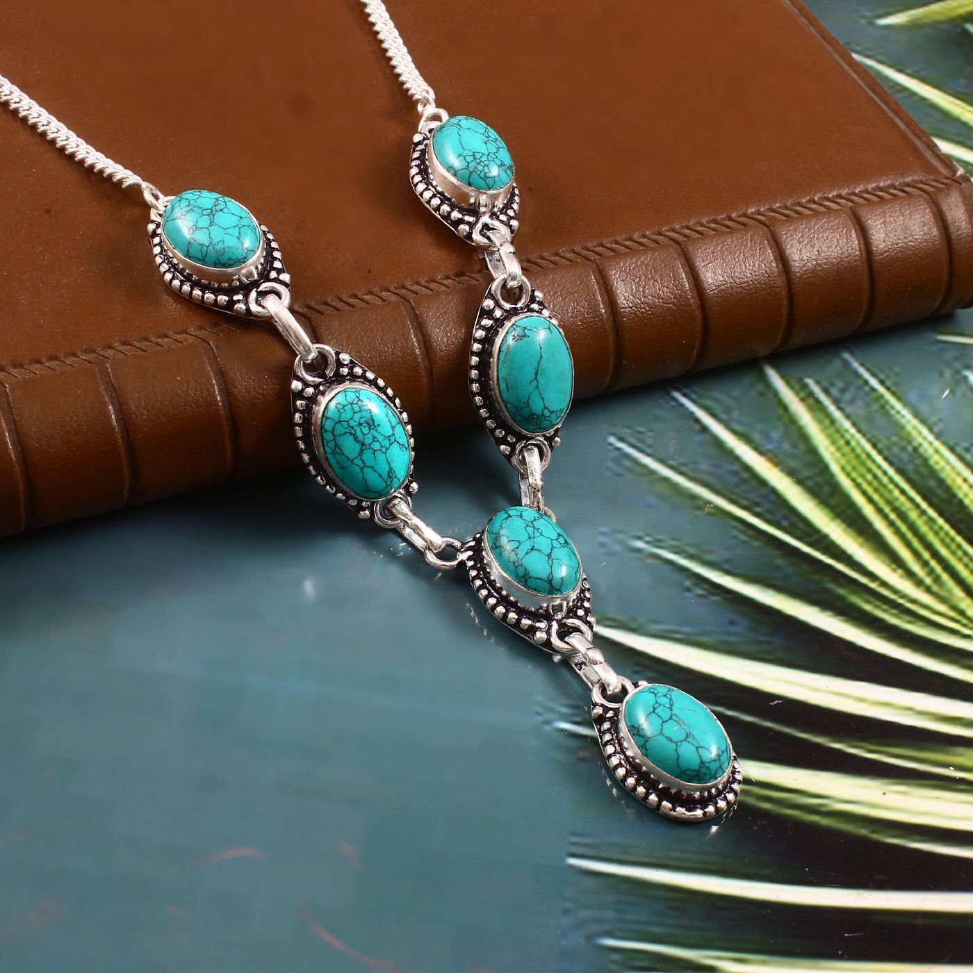 Vintage Turquoise Gemstone Necklace in 925 Sterling Silver