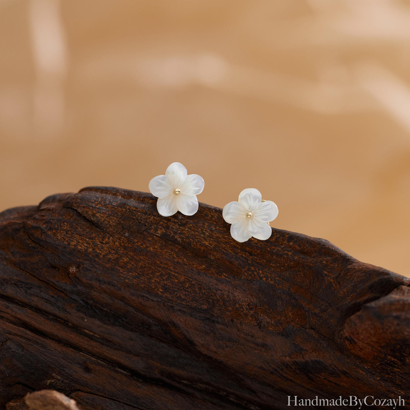 Mother of Pearl Flower Stud Earrings